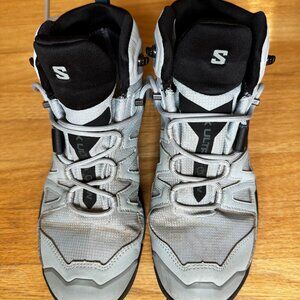 Salomon X Ultra 4 Mid GTX Hiking Women's US9 wide